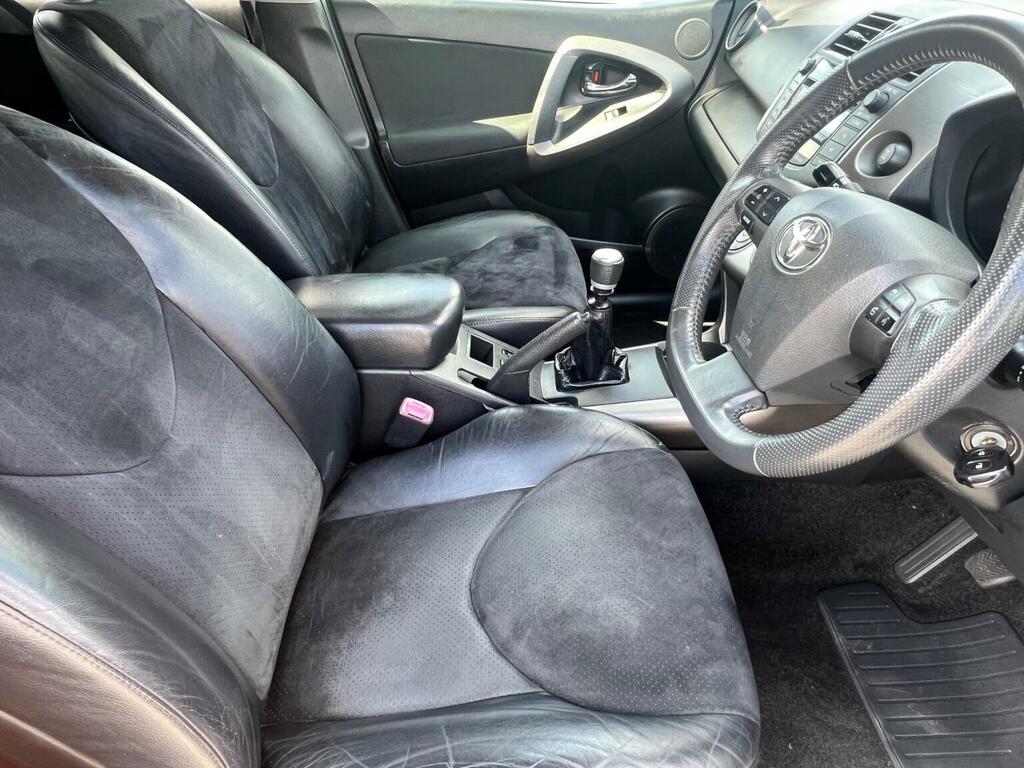 Toyota Rav 4 2.2L Xt-r Black #15