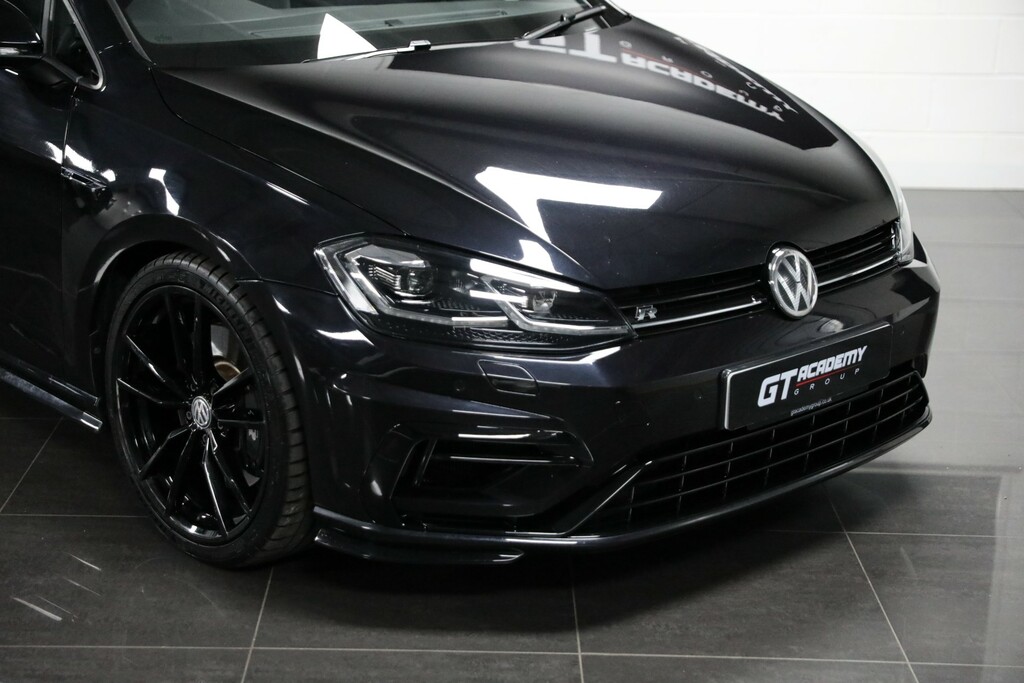 Volkswagen Golf Golf R Tsi 4Motion S-a GD19DTF Black #3