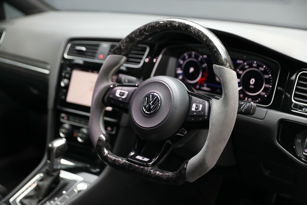 Volkswagen Golf Golf R Tsi 4Motion S-a GD19DTF Black #6