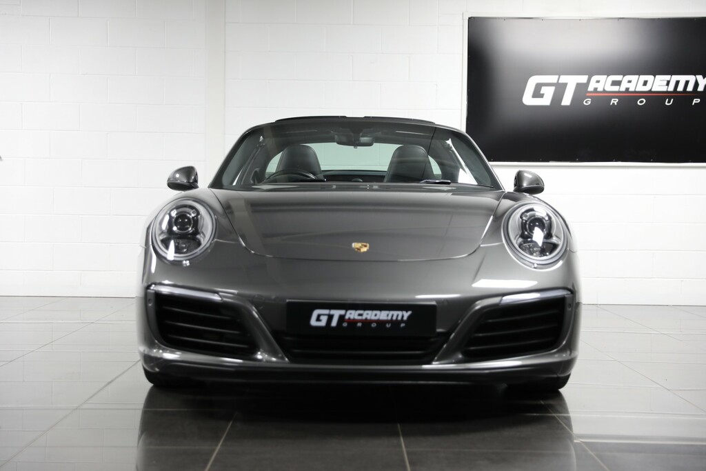 Porsche 911 Convertible YJ18XFX #5