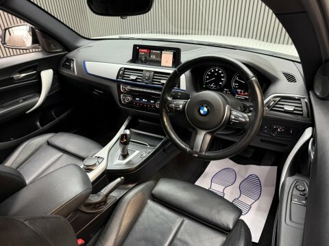 BMW 1 Series 2.0 118D M YD67XFS White #2