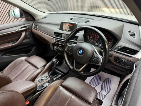 BMW X1 2.0 20D Xline White #2