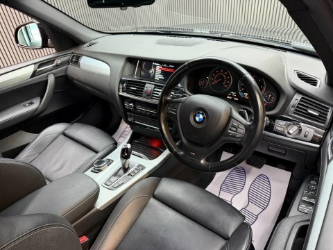 BMW X3 2.0 20D M Black #2