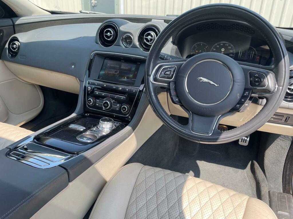 Jaguar XJ Autobiography Grey #2