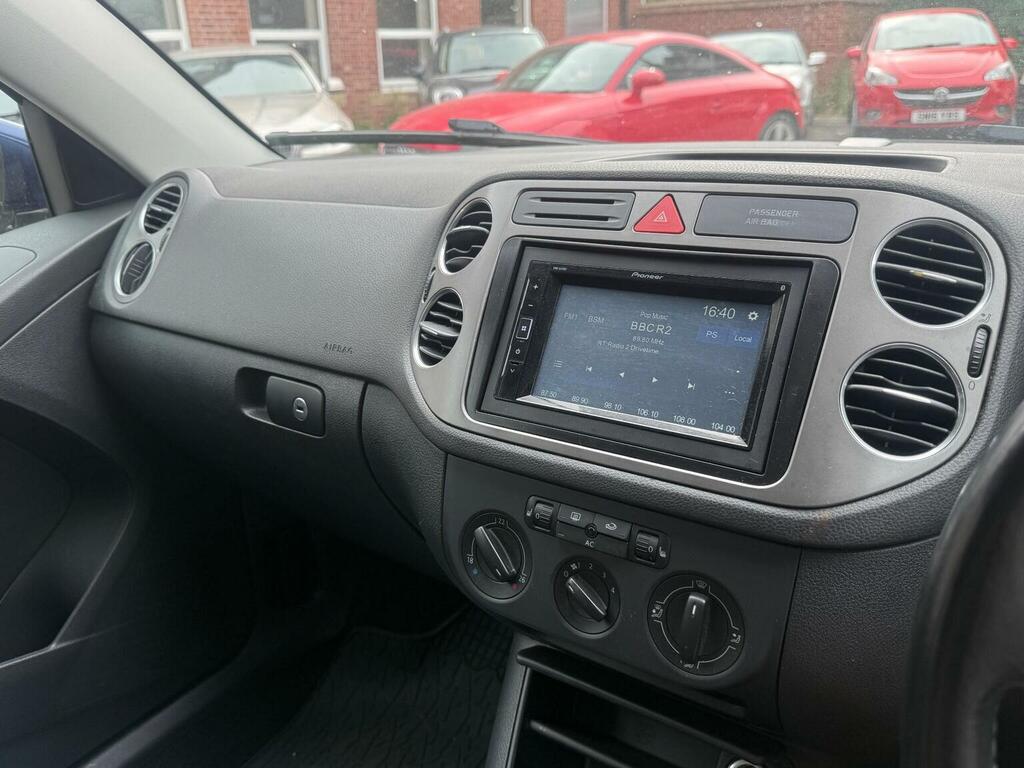 Volkswagen Tiguan  Grey #26