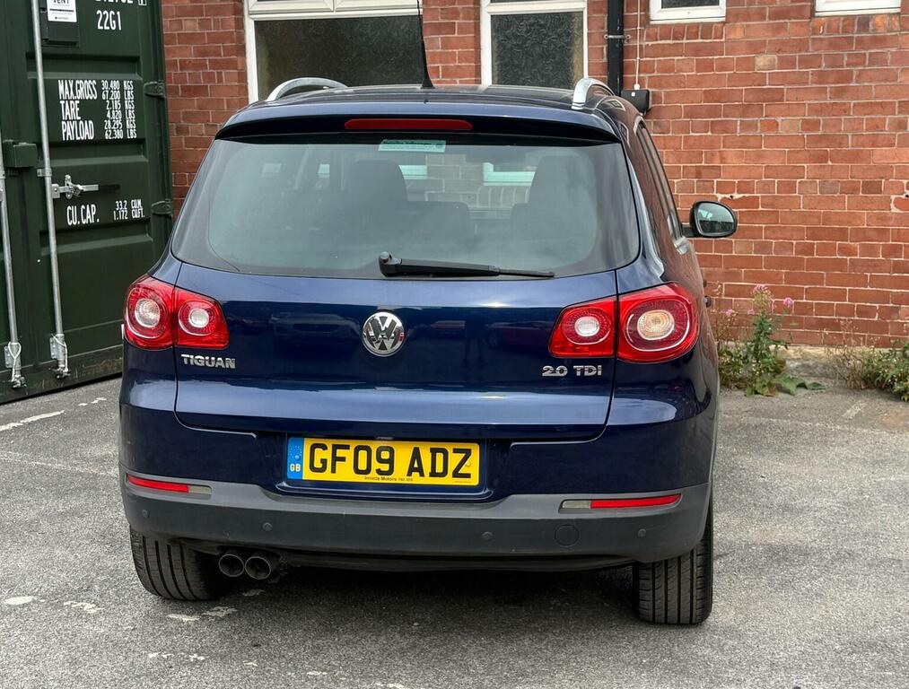 Volkswagen Tiguan  Grey #15