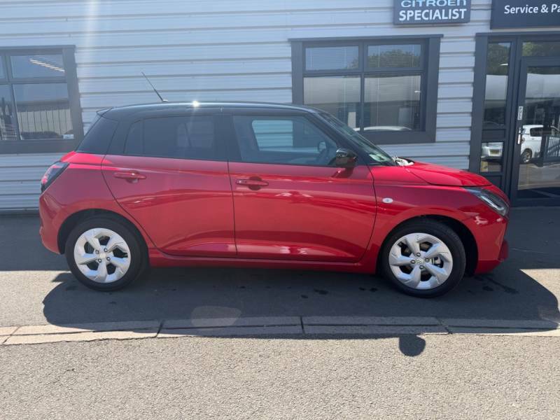 Suzuki Swift 1.2 Mild Hybrid Motion Red #3