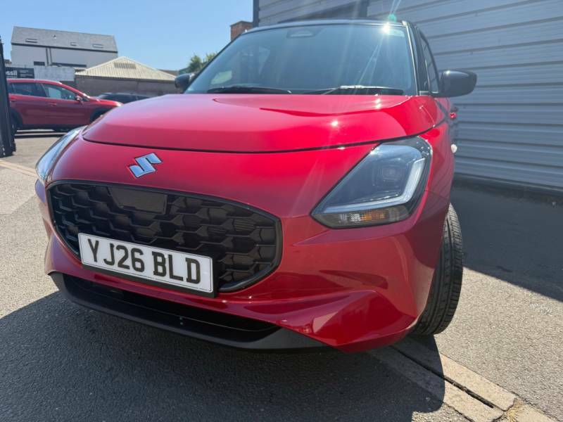 Suzuki Swift 1.2 Mild Hybrid Motion Red #5