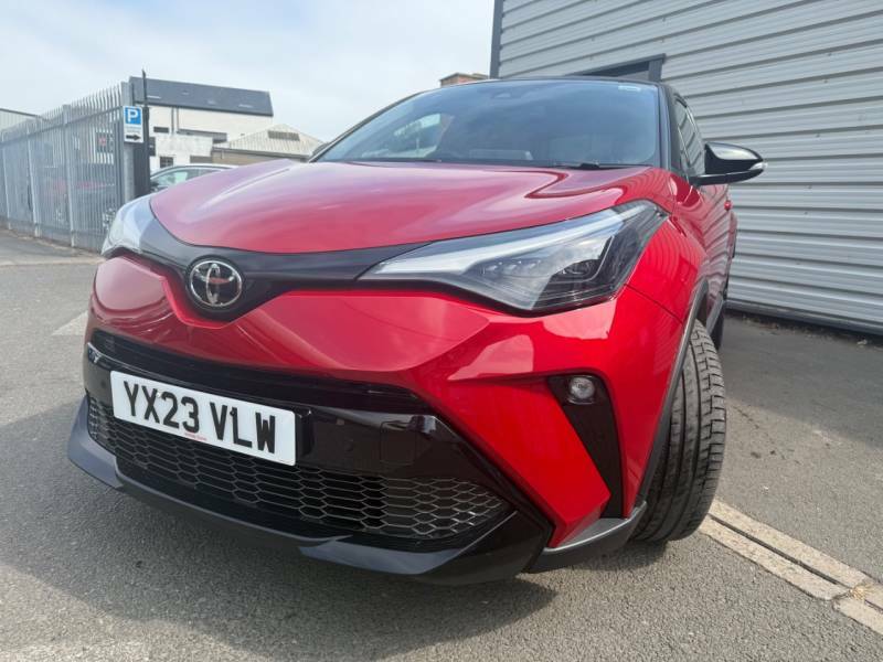Toyota C-Hr 2.0 Hybrid Gr Sport Cvt Red #4
