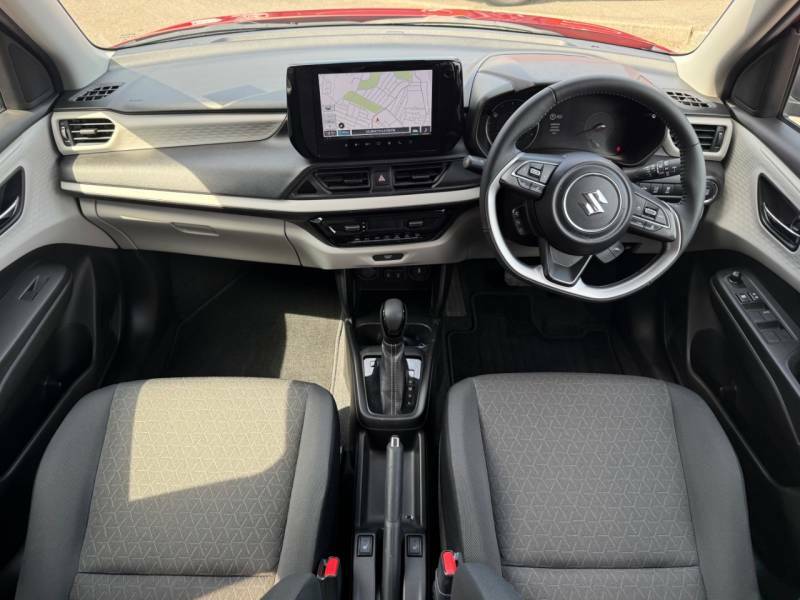 Suzuki Swift Sz5 White #25