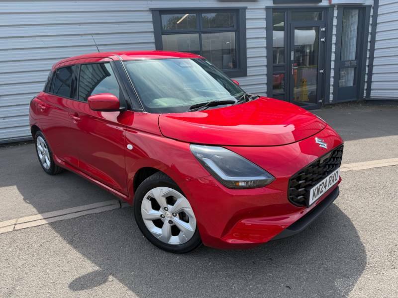 Suzuki Swift 1.2 Mild Hybrid Motion Cvt Red