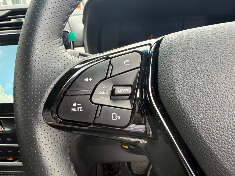 SsangYong Tivoli K40 White #17