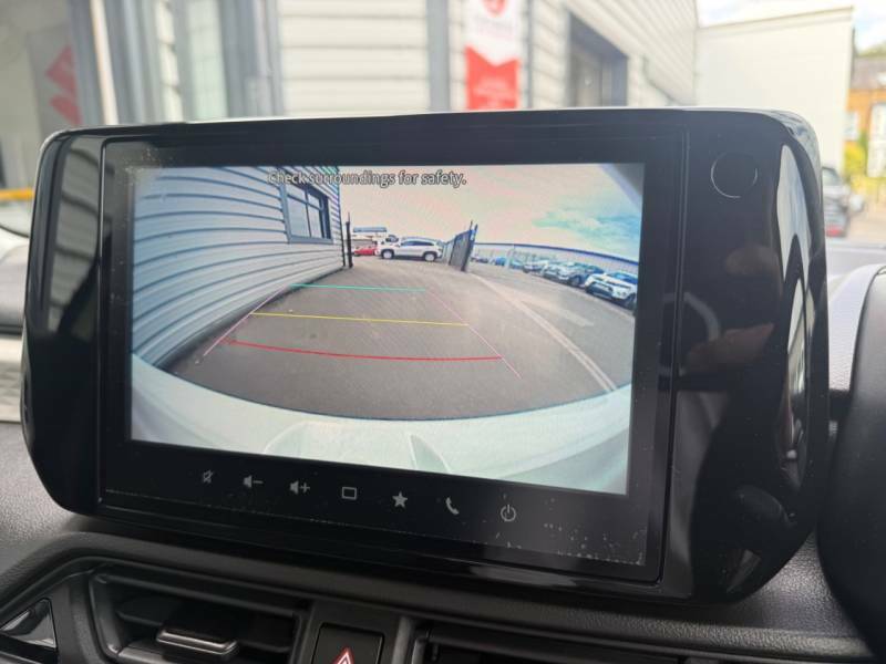 Suzuki Swift 1.2 Mild Hybrid Ultra Hatchback White #12