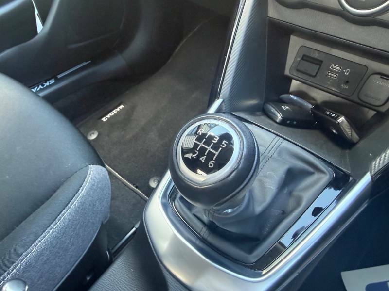 Mazda 2 1.5I Hybrid Homura Cvt Black #19