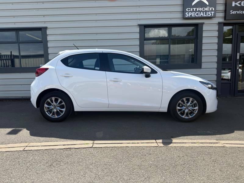 Mazda 2 1.5 E-skyactiv G Mhev Centre-line White #2