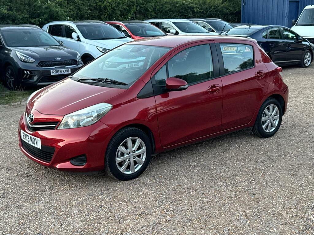 Toyota Yaris 1.0 Vvt-i T2 Red #17