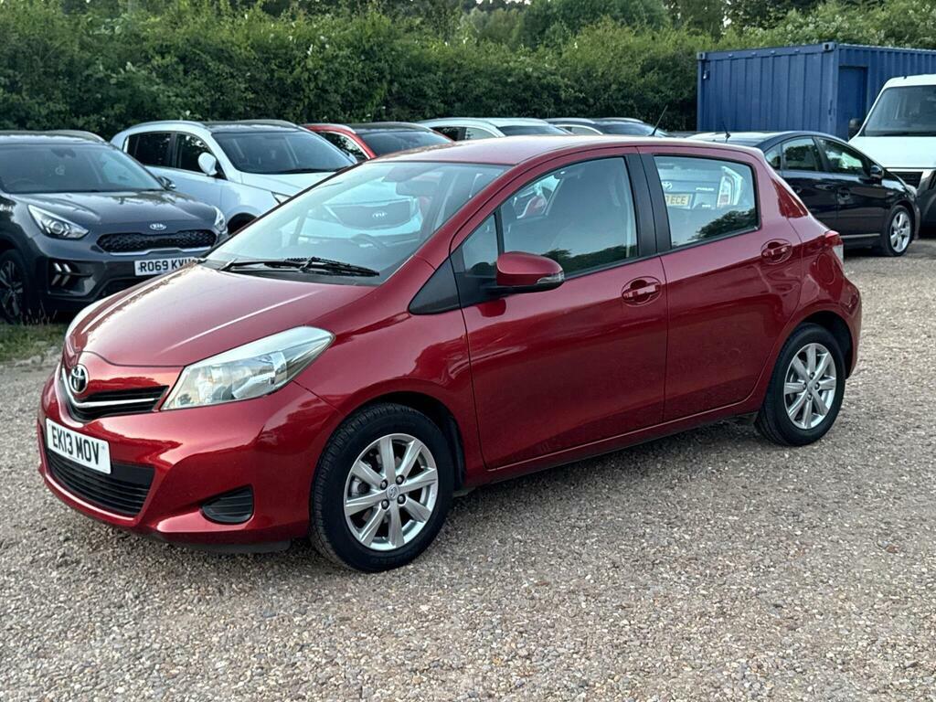 Toyota Yaris 1.0 Vvt-i T2 Red #14