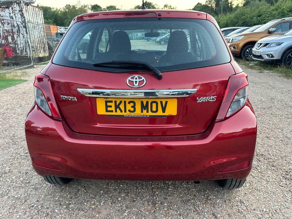Toyota Yaris 1.0 Vvt-i T2 Red #29