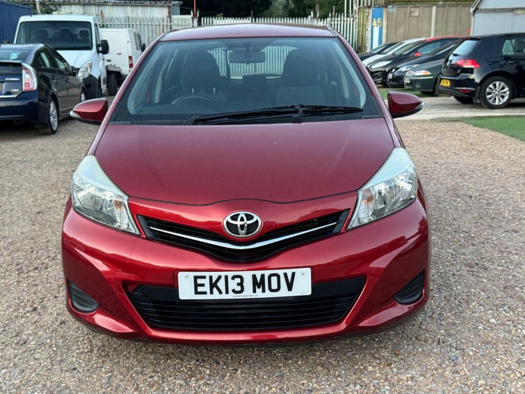 Toyota Yaris 1.0 Vvt-i T2 Red #24