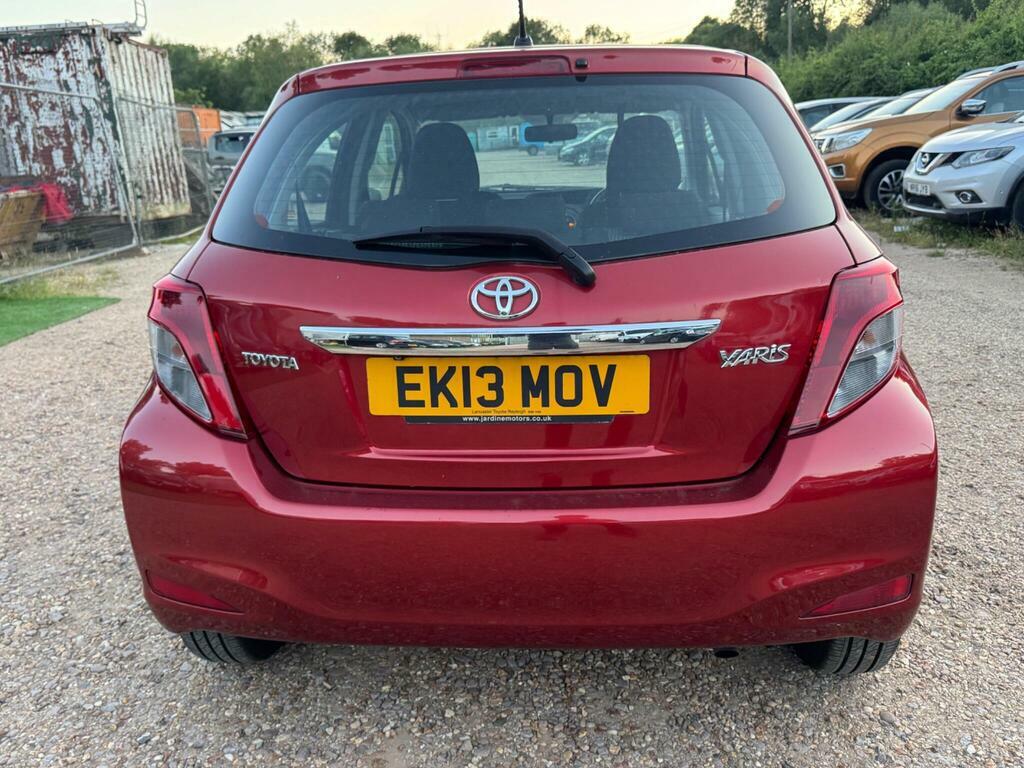 Toyota Yaris 1.0 Vvt-i T2 Red #27