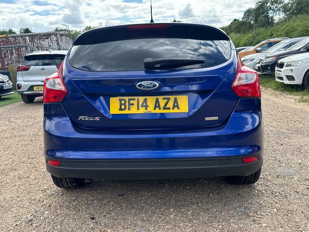 Ford Focus 1.0T Turbo Ecoboost 125 Bhp Zetec Estate. Ulez White #33