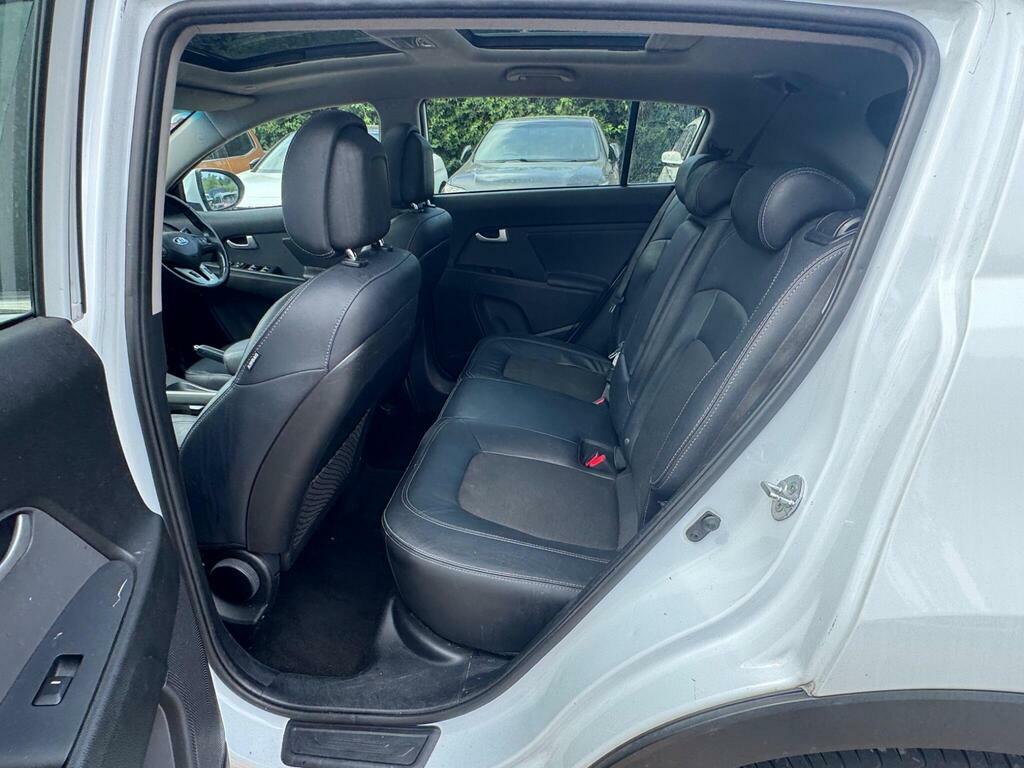 Kia Sportage 1.6 Gdi 1 Suv 2Wd Euro 5 133 Bh White #47