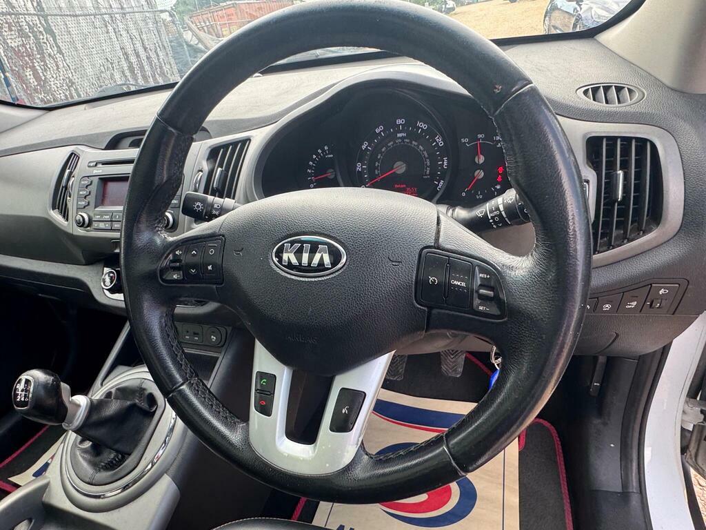 Kia Sportage 1.6 Gdi 1 Suv 2Wd Euro 5 133 Bh White #49