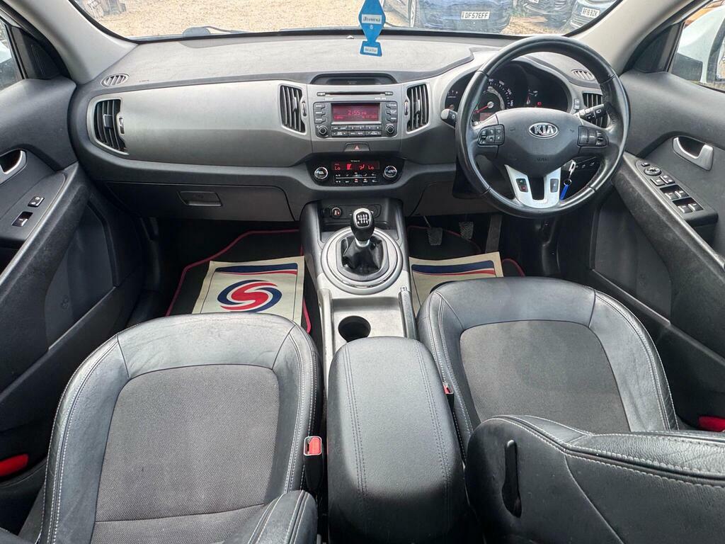 Kia Sportage 1.6 Gdi 1 Suv 2Wd Euro 5 133 Bh White #48