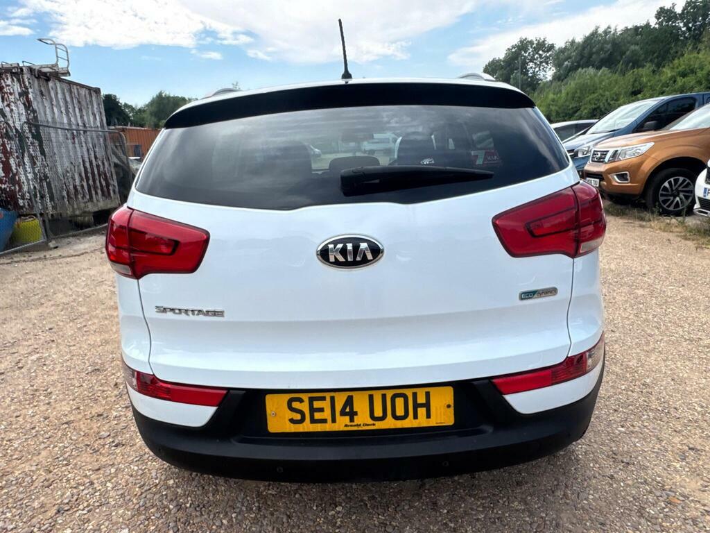 Kia Sportage 1.6 Gdi 1 Suv 2Wd Euro 5 133 Bh White #36