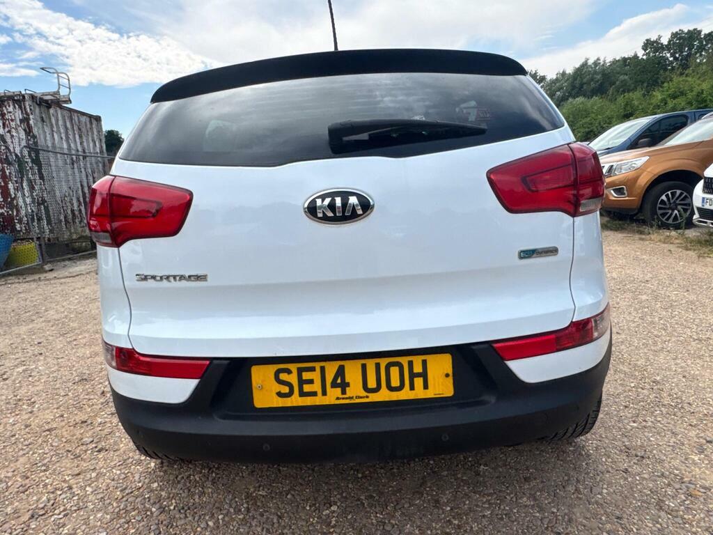 Kia Sportage 1.6 Gdi 1 Suv 2Wd Euro 5 133 Bh White #34