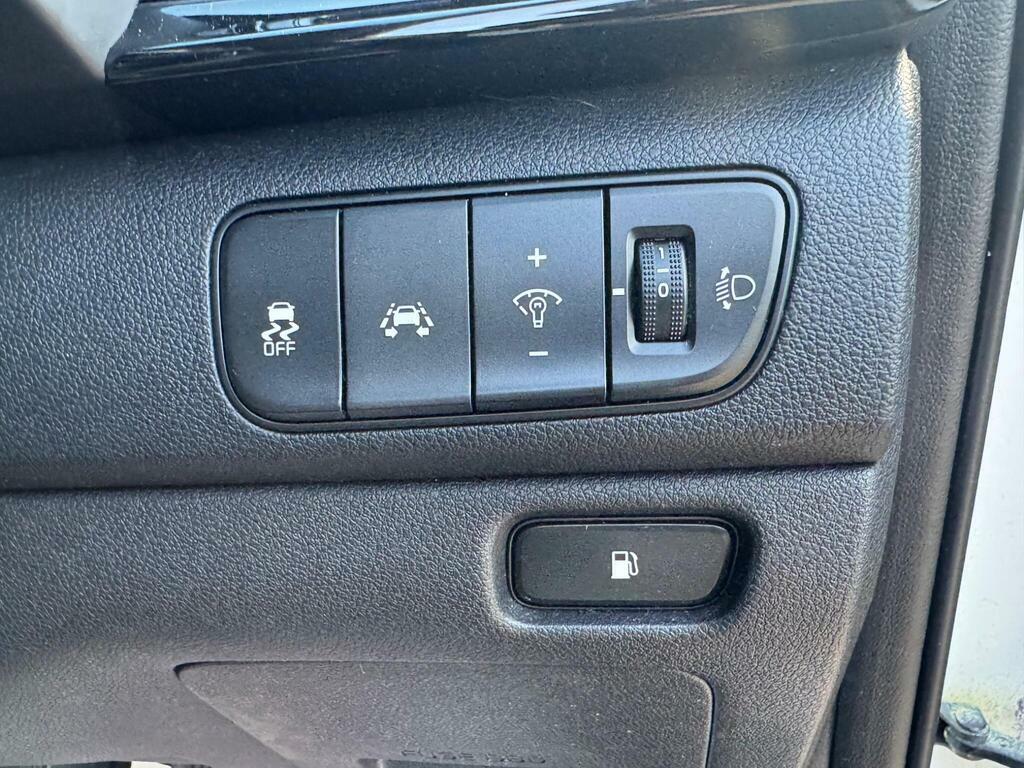 Kia Niro Petrol  #55