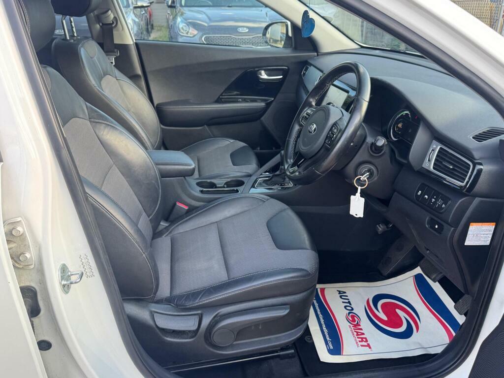 Kia Niro Petrol  #43