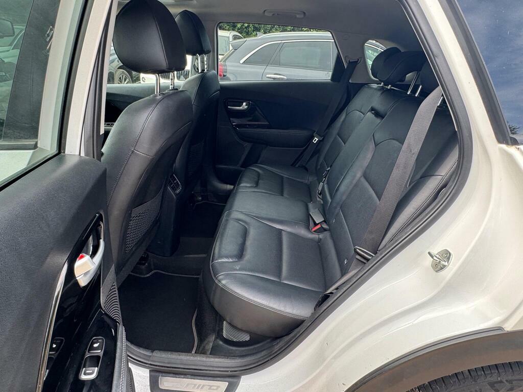 Kia Niro Kia Niro 1.6H Gdi 3 Suv Hybrid Dct Euro Grey #51