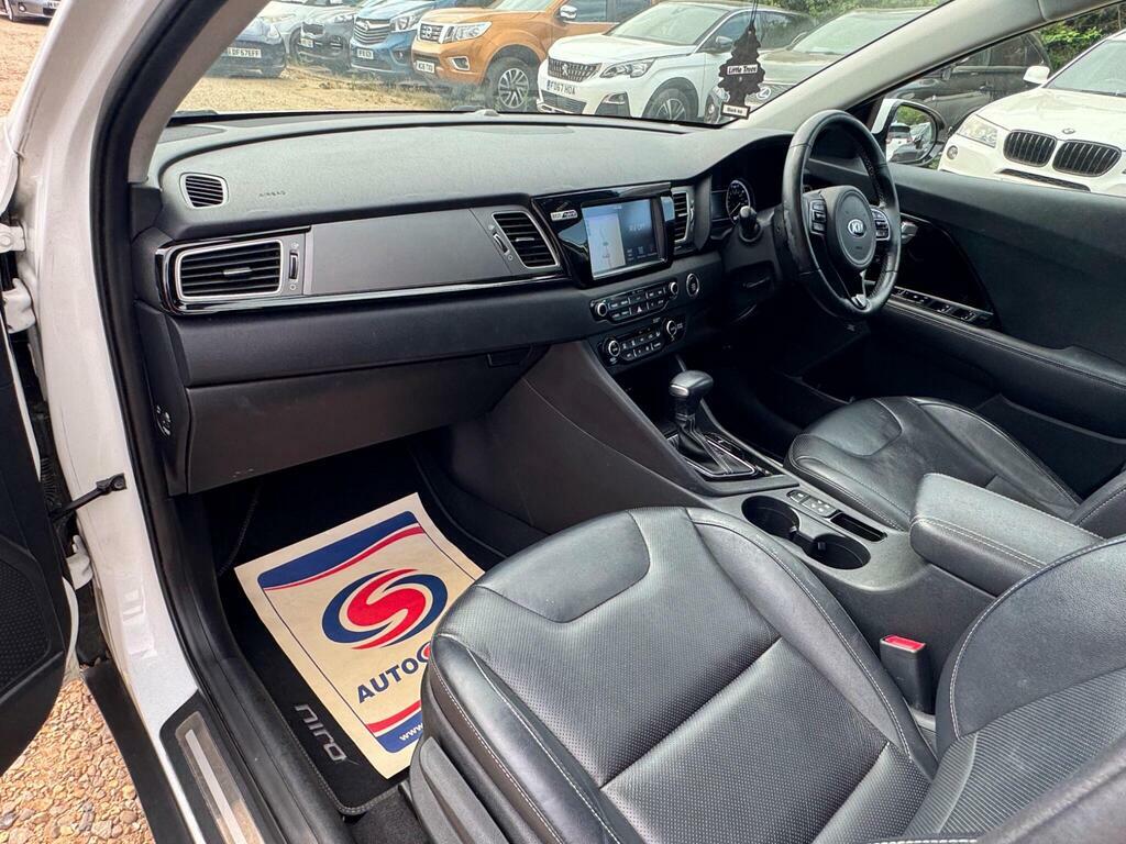 Kia Niro Kia Niro 1.6H Gdi 3 Suv Hybrid Dct Euro Grey #48