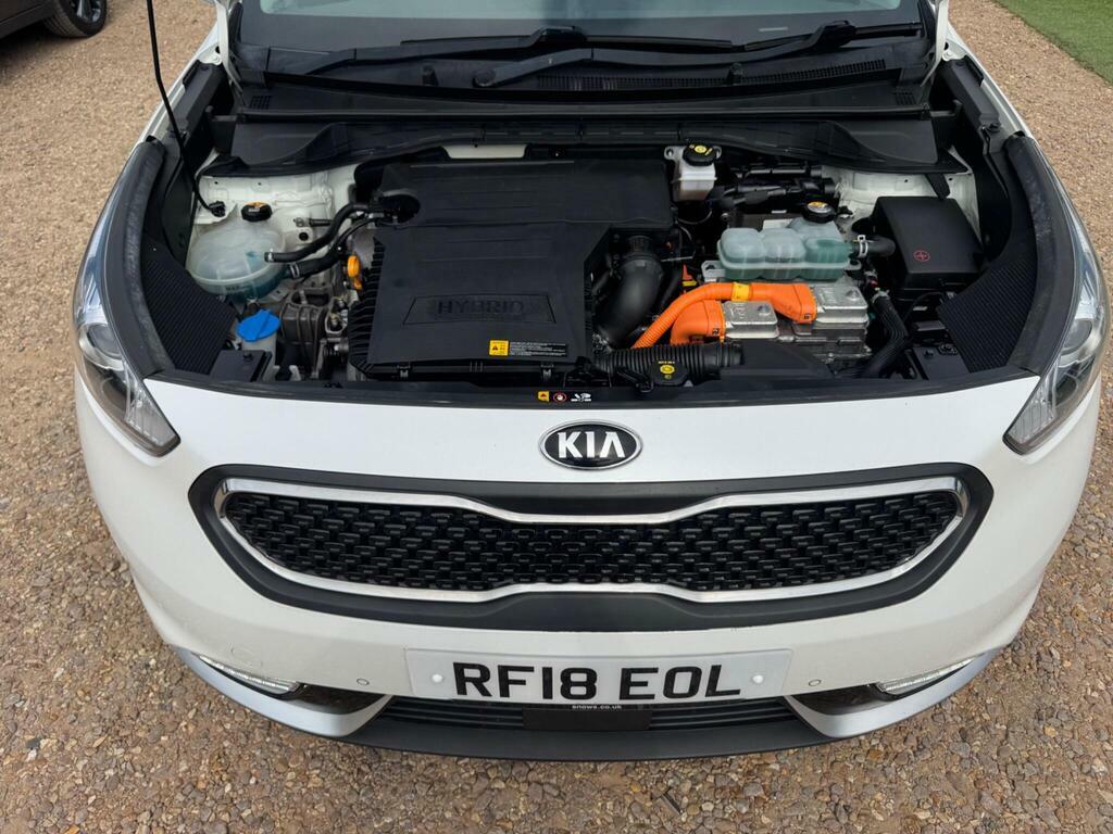 Kia Niro Kia Niro 1.6H Gdi 3 Suv Hybrid Dct Euro Grey #17