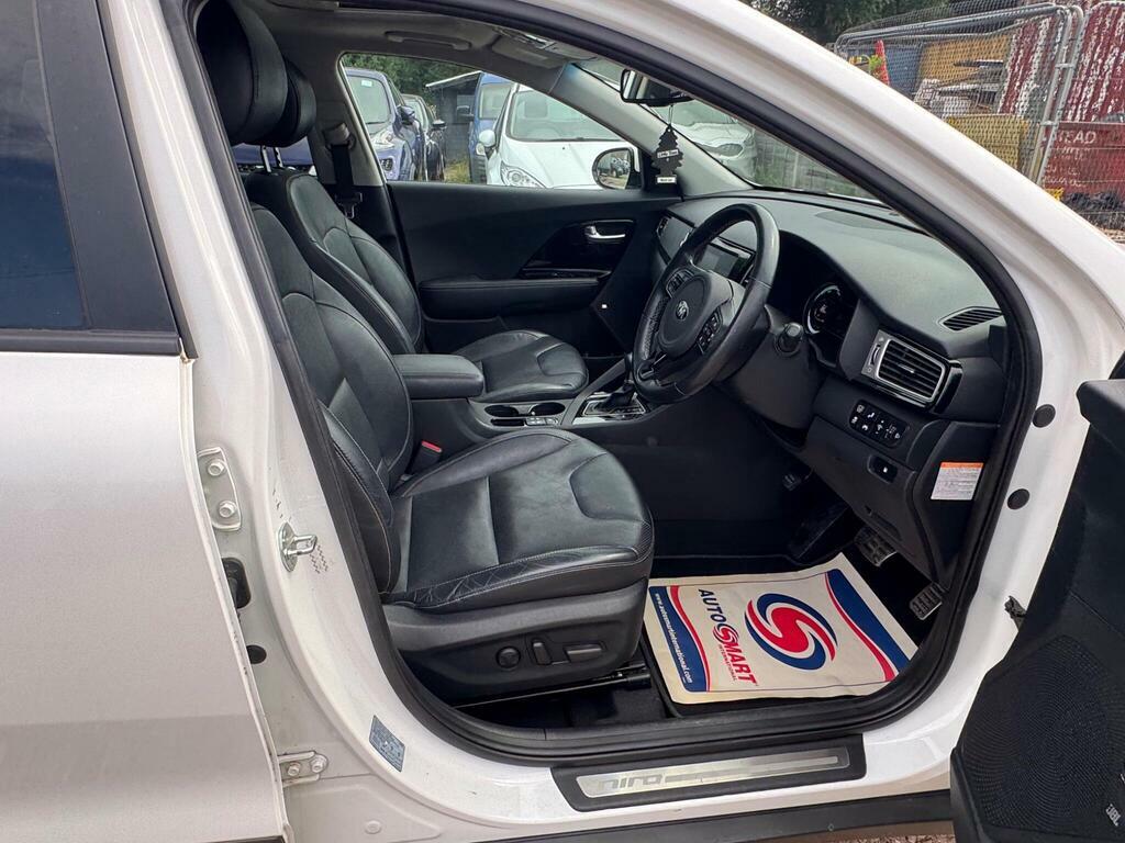 Kia Niro Kia Niro 1.6H Gdi 3 Suv Hybrid Dct Euro Grey #46