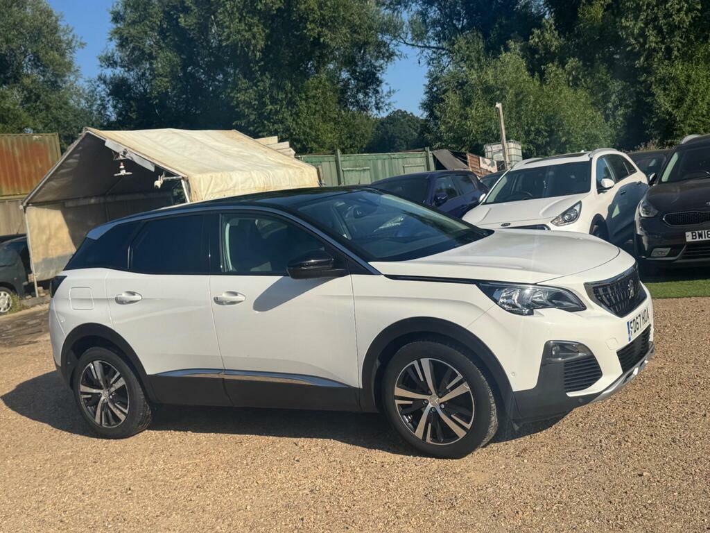 Peugeot 3008 1.2 Puretech Allure Euro 6 S S White