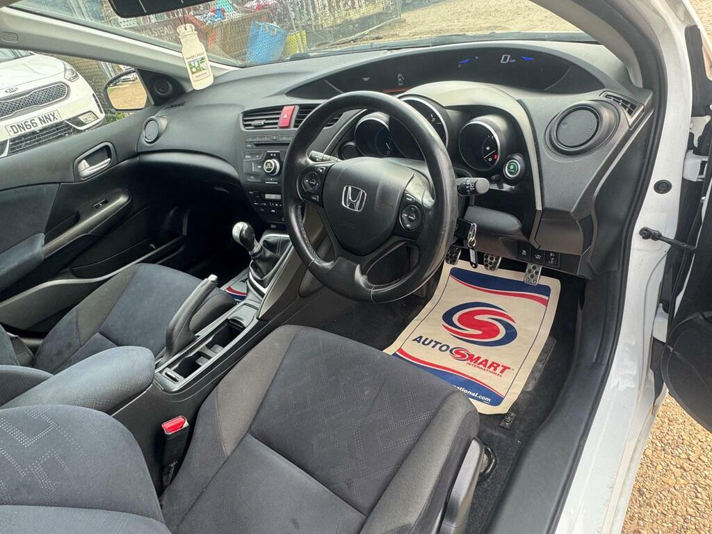 Honda Civic I-dtec Se U52183 White #30