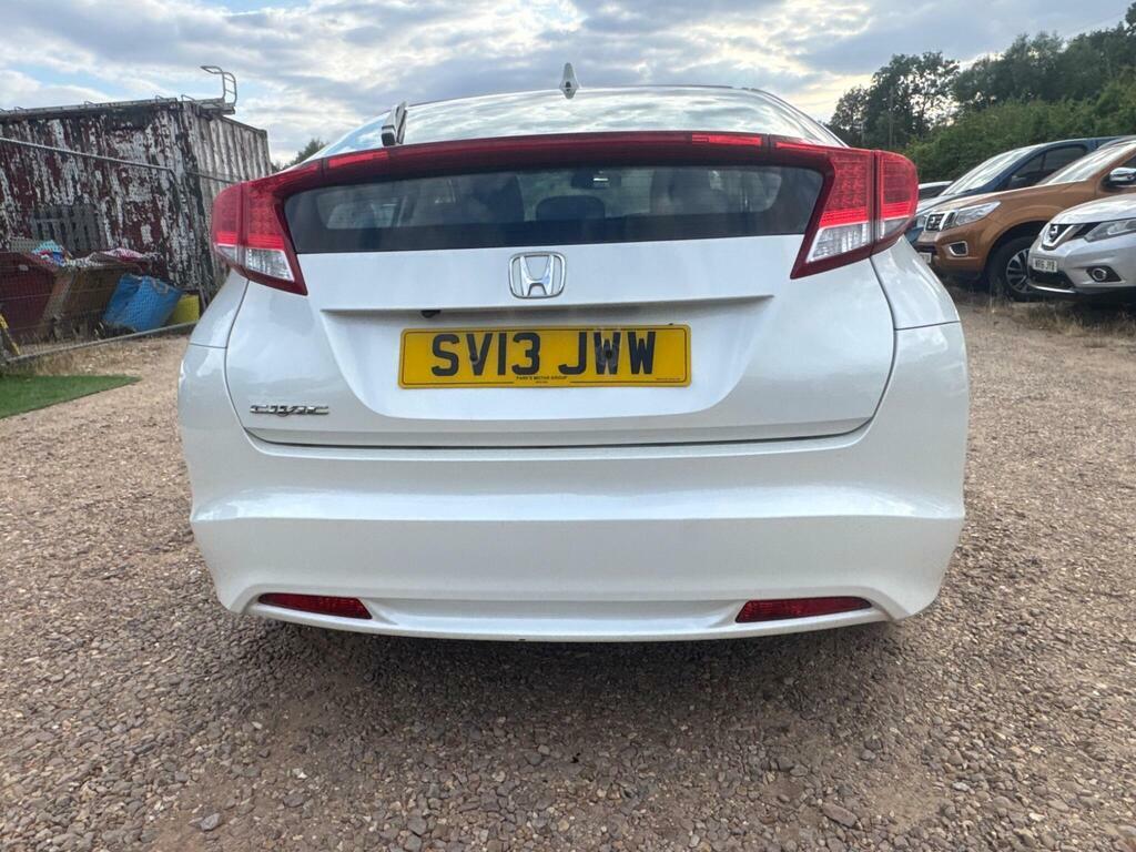 Honda Civic I-dtec Se U52183 White #24