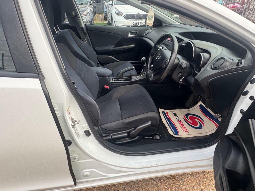 Honda Civic I-dtec Se U52183 White #31