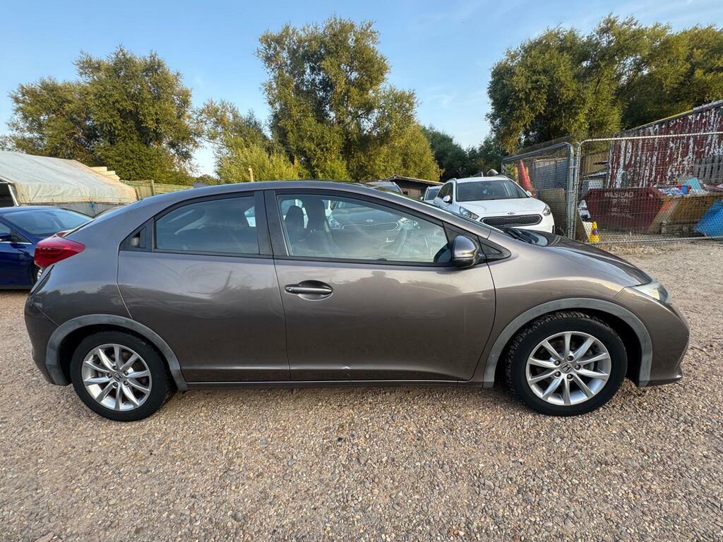 Honda Civic 1.6 I-dtec Se 118 Bhp White #30