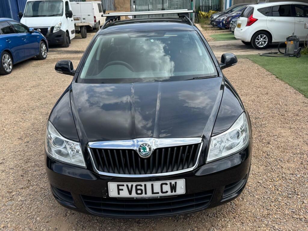 Skoda Octavia 1.4 Tsi Se Euro 5 Black #4