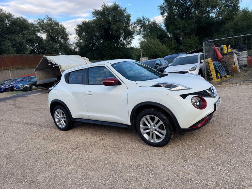 Nissan Juke 1.2 Dig-t N-connecta Euro 6 S S White #2