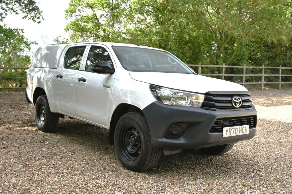 Toyota HILUX Pickup 2.4 D-4d Active 4Wd Euro 6 Ss 2020 White #5