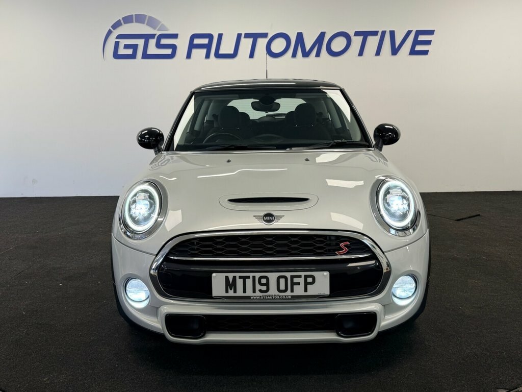 Mini Hatch Cooper S Classic MT19OFP Silver #5