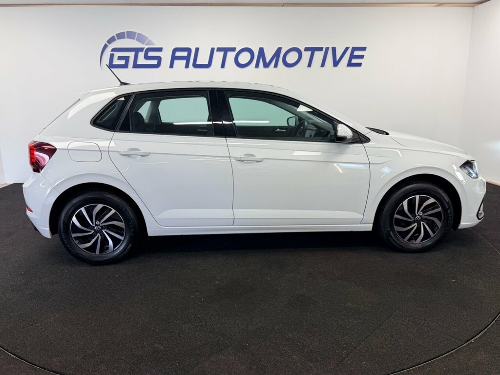 Volkswagen Polo Hatchback RA23FBO White #4