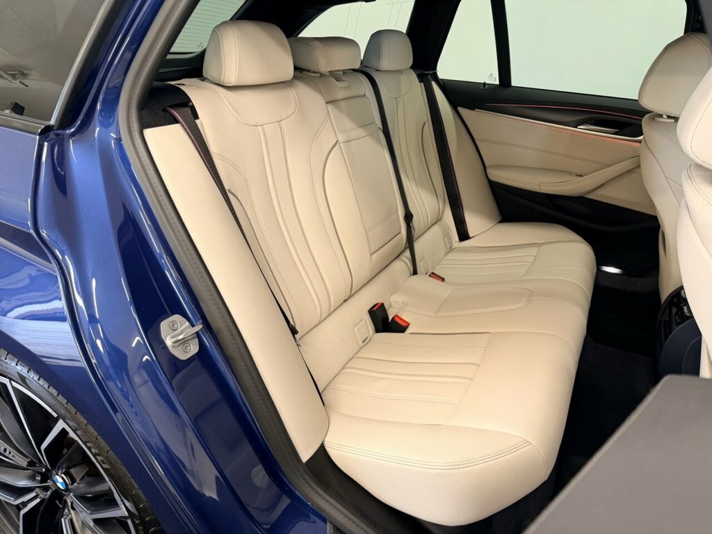 BMW 5 Series Estate KK23TZP Blue #5