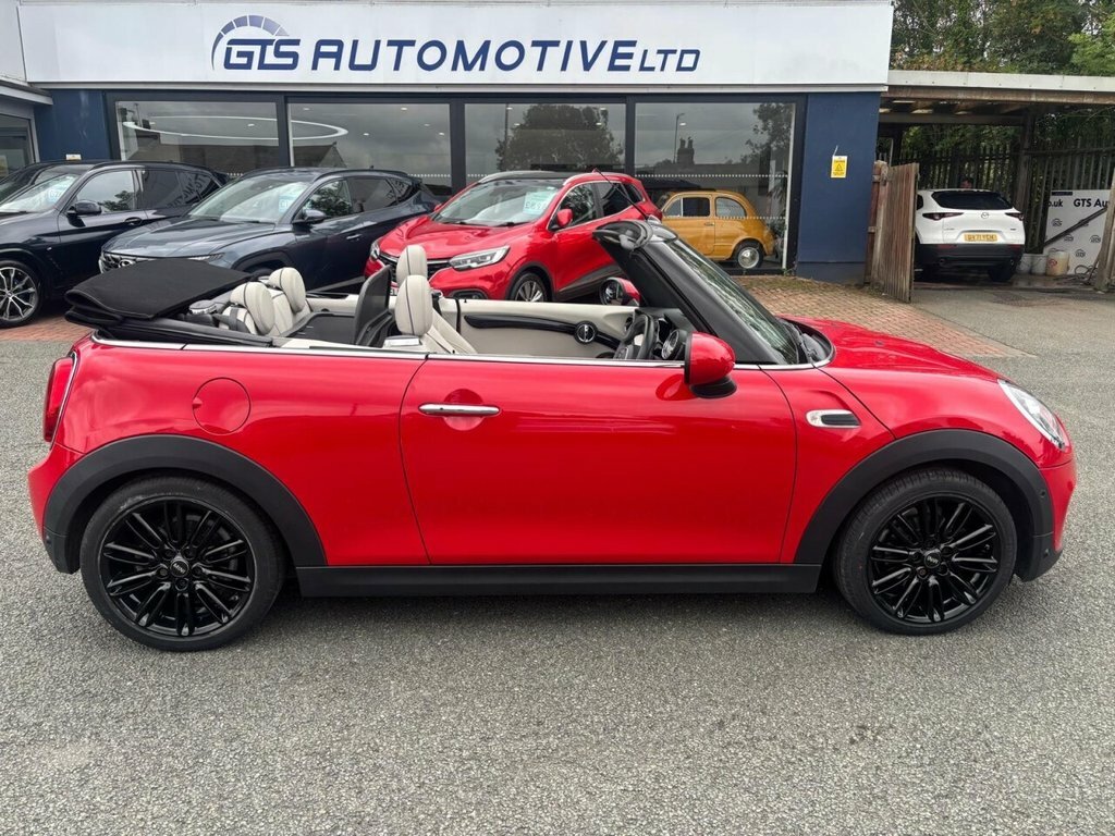 Mini Convertible 1.5L Cooper Exclusive Red #5