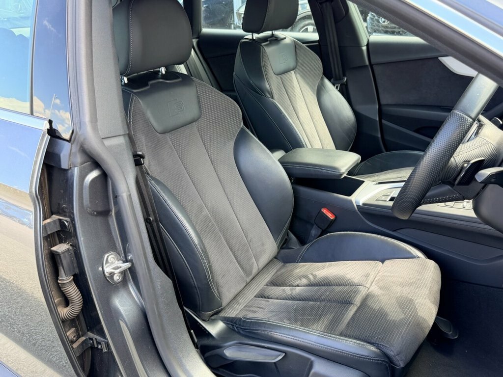 Audi A5 Hatchback VN19MYT Grey #3