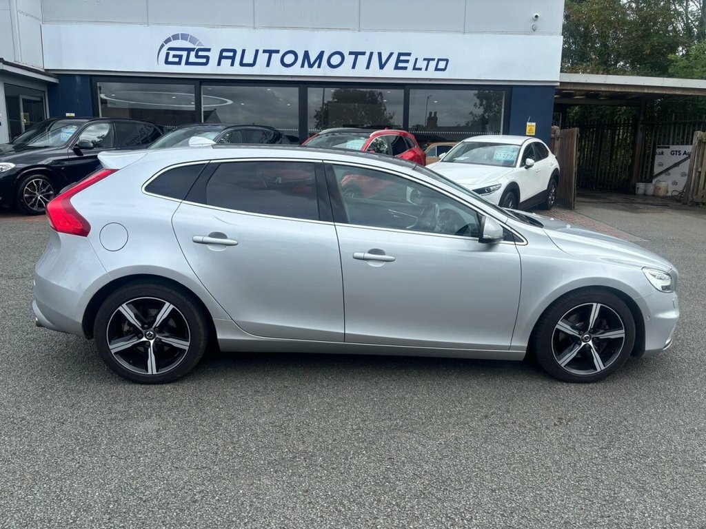 Volvo V40 2L R-design Nav Plus Silver #6